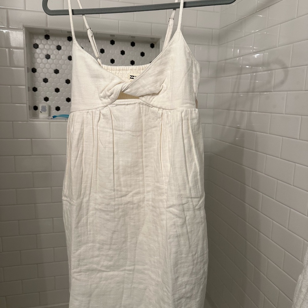 White Sundress with Knot Detail